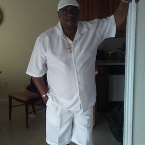 Meet your Posher, Reginald